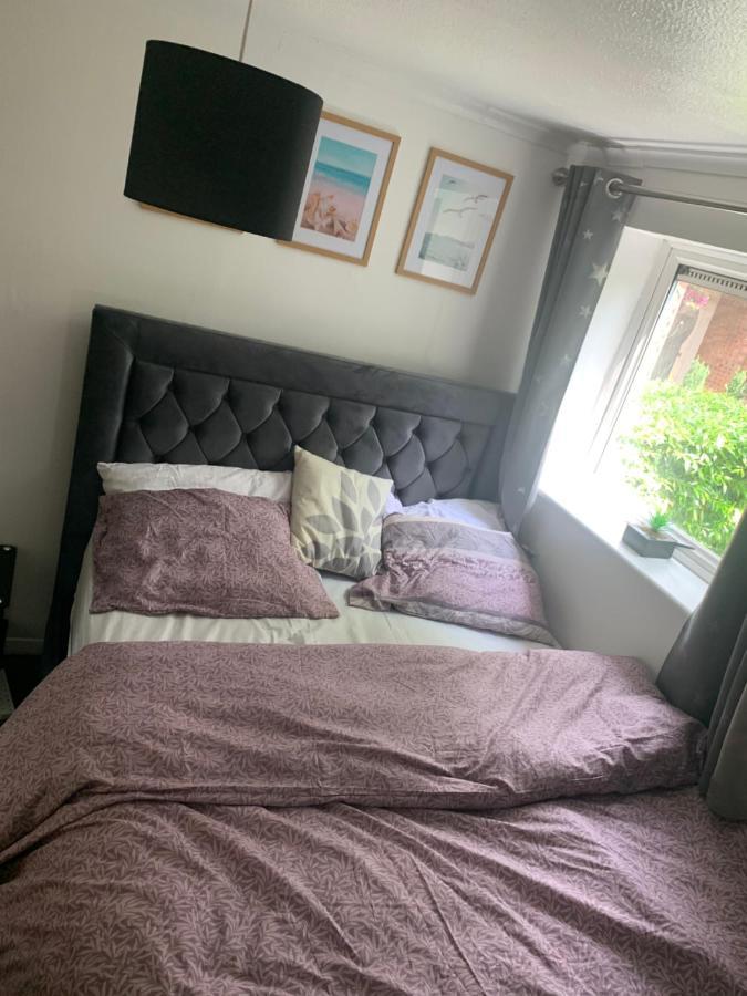South Croydon Lovely Room, London 외부 사진